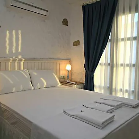 Mina Hotel