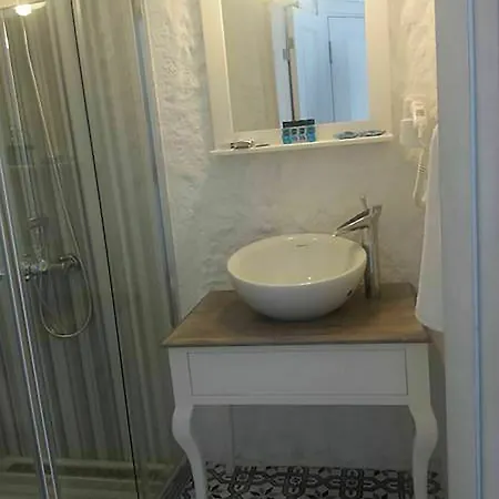 Hotel Mina