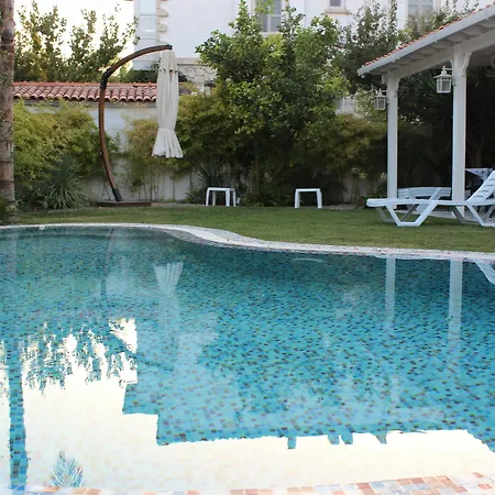 Hotel Mina